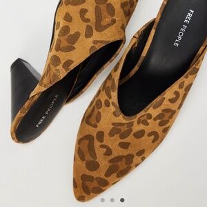 Free People Leopard Stellar Mules NWT size 9